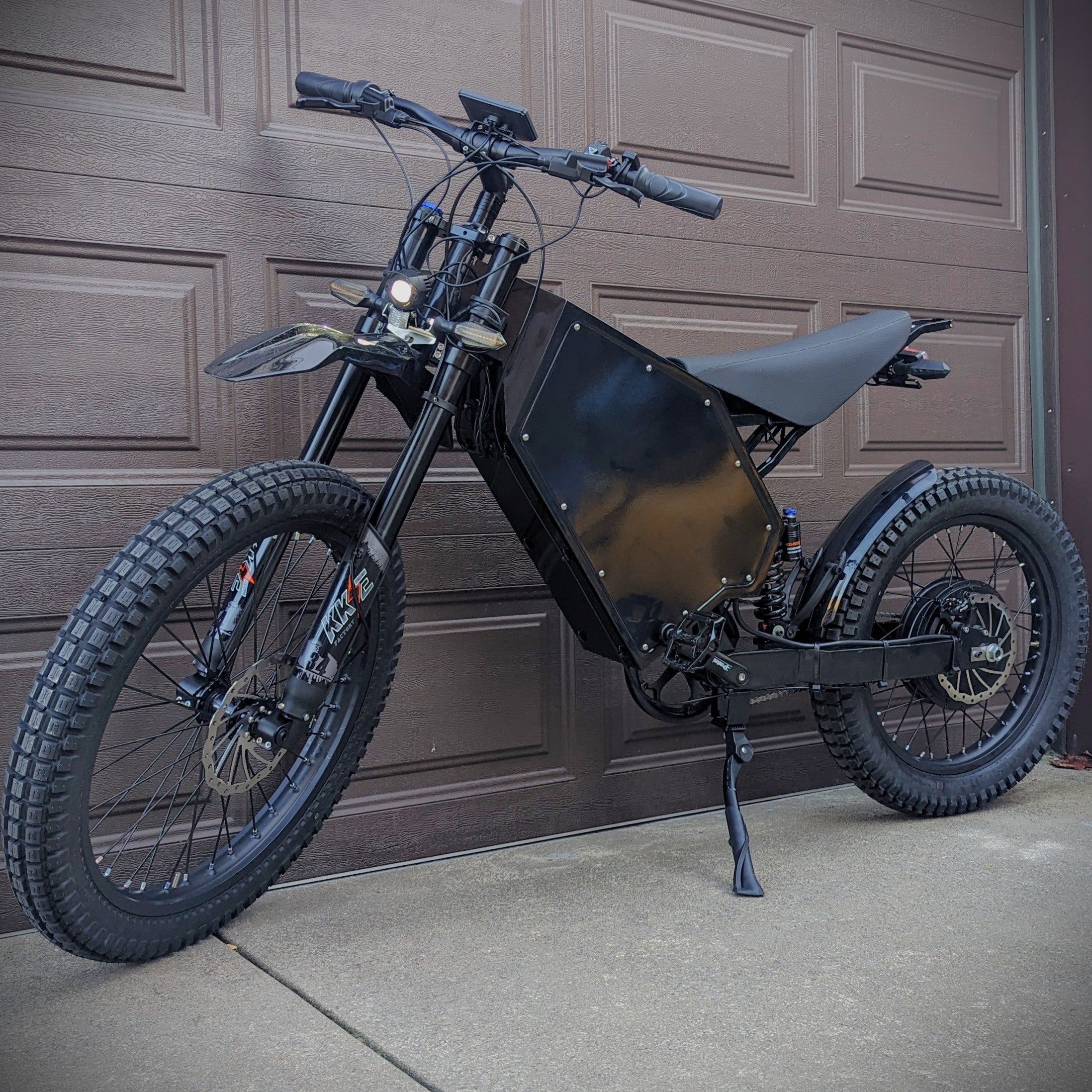 Stealth bomber on sale ebike build